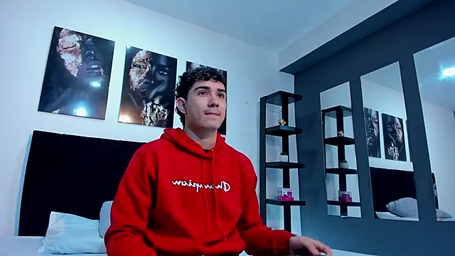 Alejo Grey online show from 01-14-26, 12:31