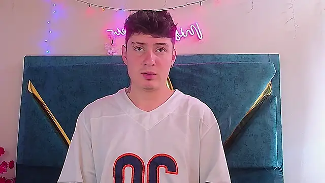 dantte grey online show from 01-13-26, 05:28