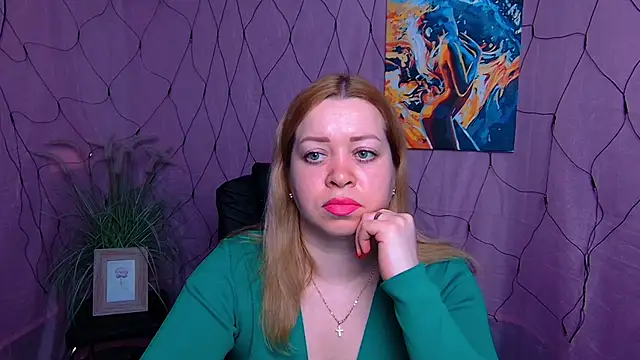 Snapshot of OliviaVerr chatting on 02-07-26, 01:19 OliviaVerr online show from 02-07-26, 01:19