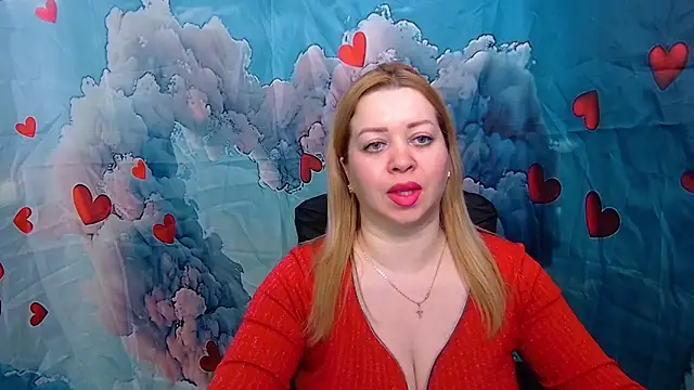 Snapshot of OliviaVerr chatting on 02-14-26, 01:00 OliviaVerr online show from 02-14-26, 01:00