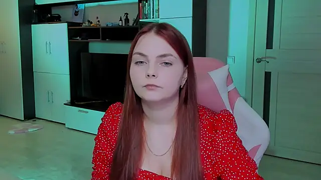 LoAslley online show from 01-13-26, 05:28