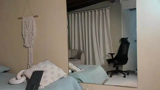 Thiago moretti online show from 02-12-26, 02:39