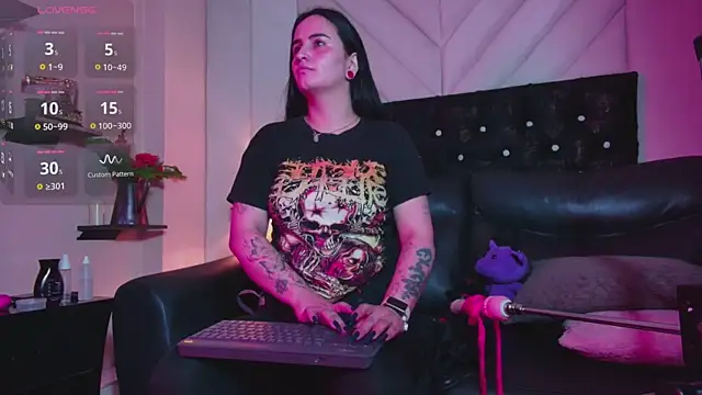 Scaarlett prince online show from 02-25-26, 12:49