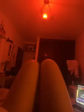 Snapshot of witchdub chatting on 02-13-26, 01:33 witchdub online show from 02-13-26, 01:33