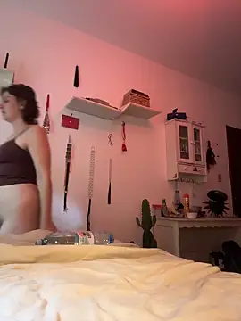 Snapshot of witchdub chatting on 02-26-26, 01:11 witchdub online show from 02-26-26, 01:11