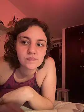 Snapshot of witchdub chatting on 02-14-26, 02:23 witchdub online show from 02-14-26, 02:23