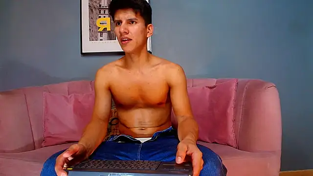 Atlas desire online show from 02-14-26, 07:36