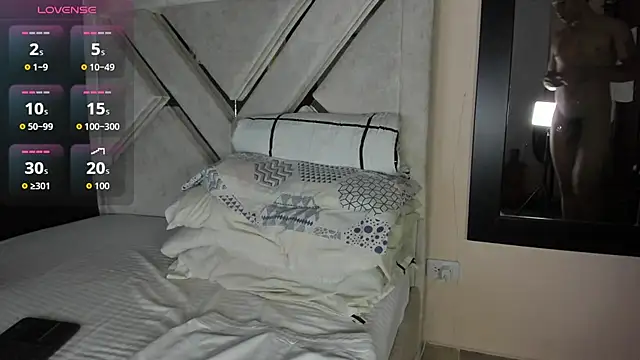 Snapshot of antonio_aguilarx chatting on 04-01-26, 11:34 antonio aguilarx online show from 04-01-26, 11:34