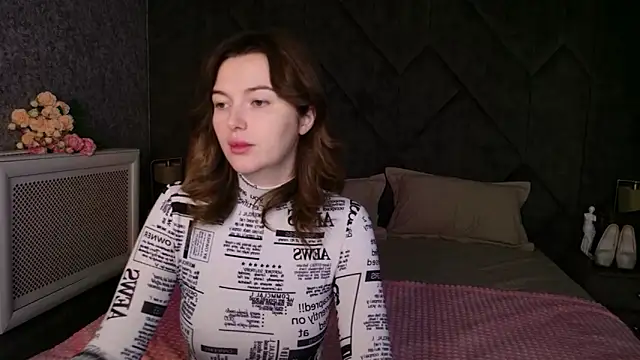 Karina Thorn online show from 02-20-26, 08:44