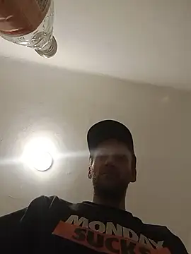 YeahDaynight2 online show from 01-11-26, 03:19