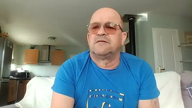Fiermin19 online show from 04-21-26, 07:26