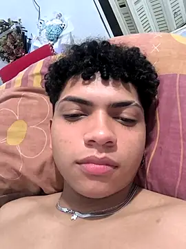 Snapshot of VersedChip chatting on 02-13-26, 06:46 VersedChip online show from 02-13-26, 06:46