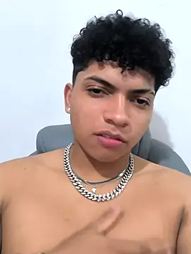 VersedChip online show from 03-05-26, 05:48