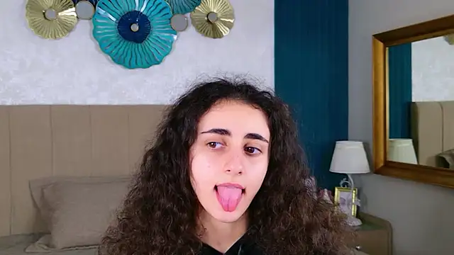 Susan Fors online show from 03-17-26, 06:27