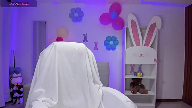  wtdreamgirl online show from 04-16-26, 05:19