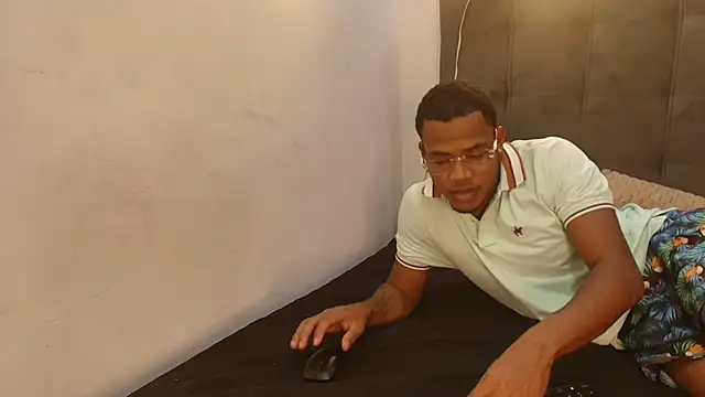 Latinblack 98 online show from 01-11-26, 01:18