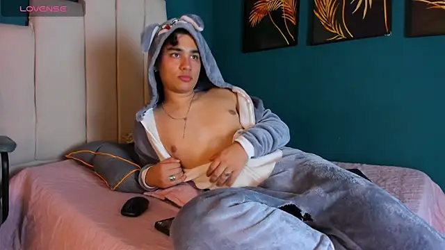 Snapshot of Fran_Smiths chatting on 02-07-26, 07:44 Fran Smiths online show from 02-07-26, 07:44