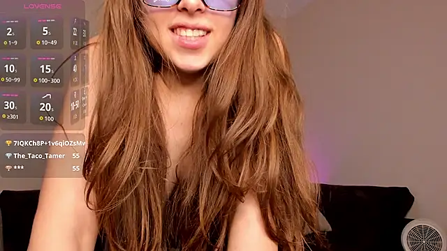 Snapshot of AshleyBlushh chatting on 02-03-26, 02:53 AshleyBlushh online show from 02-03-26, 02:53