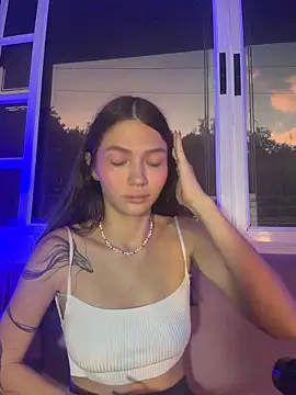 EmmaJhoons online show from 01-17-26, 11:36