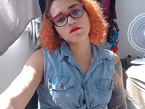 Queen Domme de paus online show from 04-08-26, 01:12