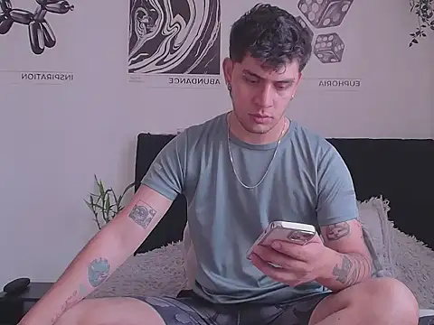 ThiagoRiver  online show from 01-08-26, 07:20