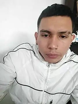 Scook Gray  online show from 03-27-26, 09:38