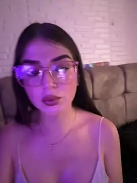 moon0626 online show from 04-13-26, 02:32