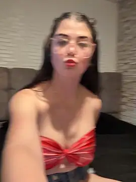 moon0626 online show from 04-28-26, 02:27