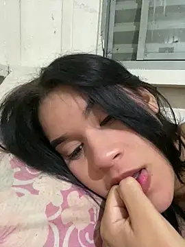 aslhey sandova online show from 03-26-26, 11:46