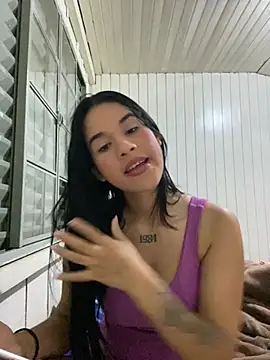 aslhey sandova online show from 04-17-26, 12:13