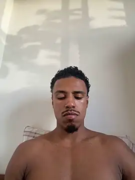 LorenzoBlack27 online show from 05-01-26, 08:14