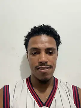 Snapshot of LorenzoBlack27 chatting on 02-26-26, 12:32 LorenzoBlack27 online show from 02-26-26, 12:32