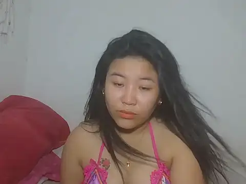 Zyeiii online show from 04-24-26, 09:44