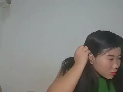 Zyeiii online show from 02-06-26, 09:55