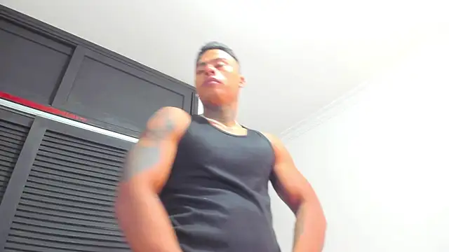 santiagotx online show from 01-08-26, 04:46