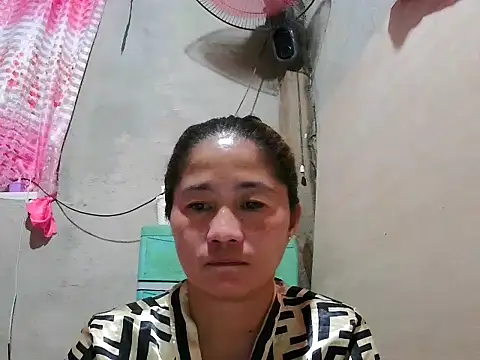 lovelyxxx88 online show from 04-08-26, 11:44