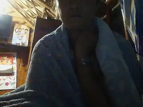 Snapshot of lovelyxxx88 chatting on 01-16-26, 08:57 lovelyxxx88 online show from 01-16-26, 08:57