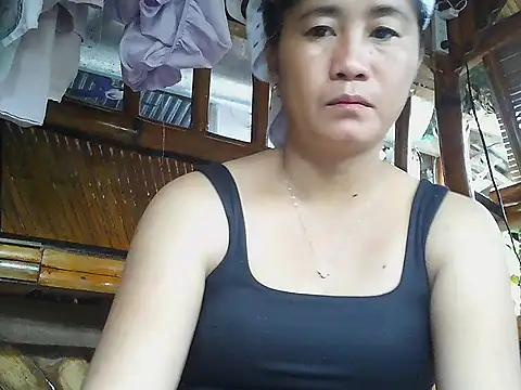 Snapshot of lovelyxxx88 chatting on 02-12-26, 04:12 lovelyxxx88 online show from 02-12-26, 04:12