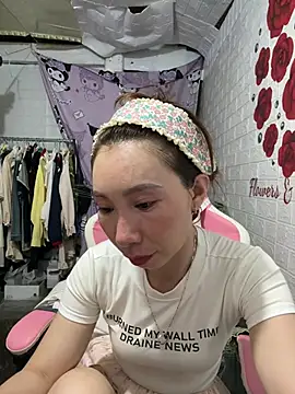 Adela-222 online show from 07-16-26, 03:20