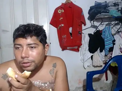 Snapshot of master_juju1924 chatting on 02-22-26, 09:22 master juju1924 online show from 02-22-26, 09:22