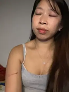 Snapshot of Mayly_lucky2 chatting on 06-12-26, 01:09 Mayly lucky2 online show from 06-12-26, 01:09