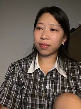 Snapshot of Mayly_lucky2 chatting on 06-15-26, 10:48 Mayly lucky2 online show from 06-15-26, 10:48