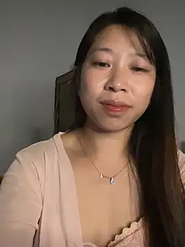 Snapshot of Mayly_lucky2 chatting on 06-20-26, 11:43 Mayly lucky2 online show from 06-20-26, 11:43