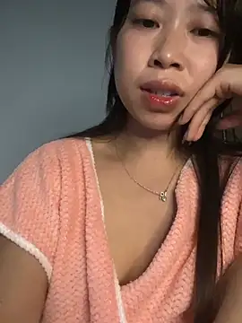 Snapshot of Mayly_lucky2 chatting on 06-18-26, 09:14 Mayly lucky2 online show from 06-18-26, 09:14