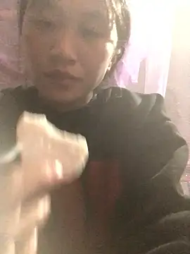 Snapshot of han-camx chatting on 01-14-26, 08:18 han-camx online show from 01-14-26, 08:18