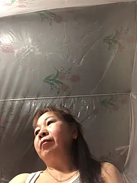 -Mery- online show from 04-12-26, 08:01