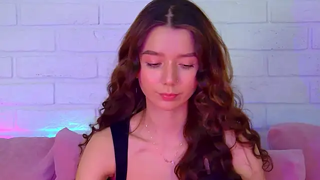 VanessaVienne online show from 04-05-26, 04:24