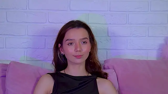VanessaVienne online show from 04-19-26, 06:10