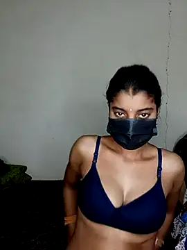 Erotic-Girl online show from 06-19-26, 05:52