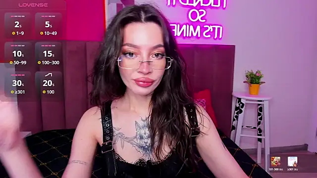 IvyDainty online show from 06-21-26, 01:11